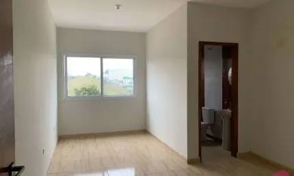 Sala comercial à venda no Residencial Santa Paula, Jacareí  por R$ 560.000