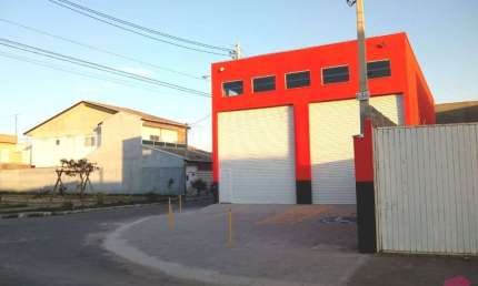 Barracão / Galpão / Depósito à venda no Residencial Parque dos Sinos, Jacareí  por R$ 700.000