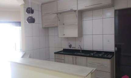 Casa com 2 quartos à venda no Parque Imperial, Jacareí  por R$ 450.000