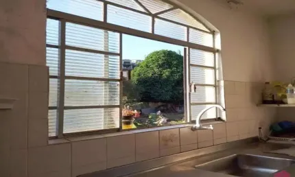 Casa com 2 quartos à venda no Jardim Santa Cecilia, Santa Branca  por R$ 380.000