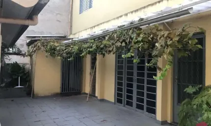 Casa com 3 quartos à venda no Parque Meia Lua, Jacareí  por R$ 450.000