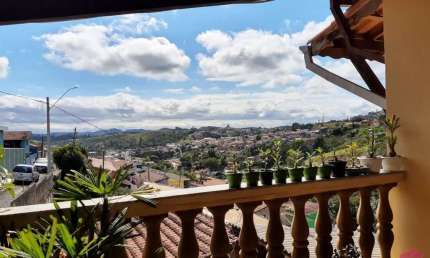 Casa com 3 quartos à venda no Jardim São José, Santa Branca  por R$ 500.000