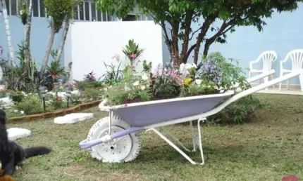 Casa com 4 quartos à venda no Jardim Siesta, Jacareí  por R$ 860.000