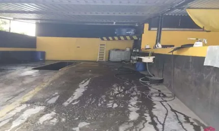 Sala comercial à venda no Loteamento Villa Branca, Jacareí  por R$ 950.000