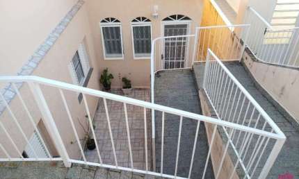 Casa com 4 quartos à venda no Centro, Jacareí  por R$ 470.000