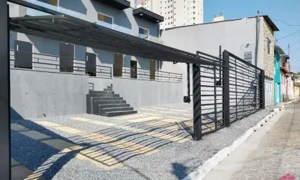 Casa com 2 quartos à venda no Centro, Jacareí  por R$ 320.000