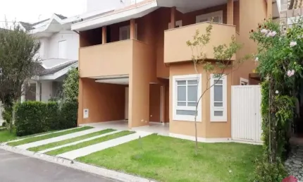 Casa em condomínio fechado com 4 quartos à venda na Cidade Jardim, Jacareí  por R$ 1.300.000