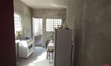 Casa com 3 quartos à venda no Parque Imperial, Jacareí  por R$ 265.000