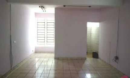 Sala comercial para alugar no Centro, Jacareí  por R$ 950