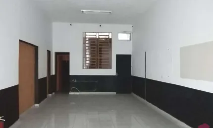 Sala comercial para alugar no Centro, Jacareí  por R$ 1.300