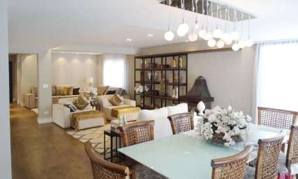 Casa com 5 quartos à venda no Jardim Flórida, Jacareí  por R$ 2.300.000