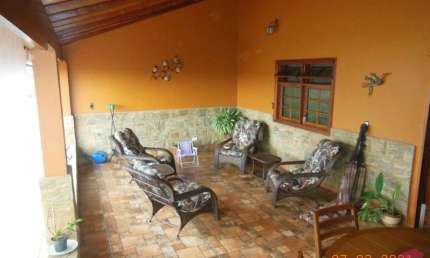 Casa com 5 quartos à venda no Loteamento Villa Branca, Jacareí  por R$ 1.250.000