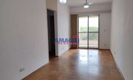 Apartamento com 3 quartos à venda no Jardim Flórida, Jacareí  por R$ 270.000