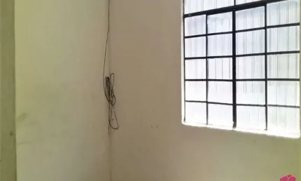 Casa com 2 quartos à venda na Cidade Nova Jacareí, Jacareí  por R$ 300.000