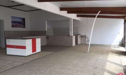 Sala comercial à venda no Jardim Marister, Jacareí  por R$ 900.000