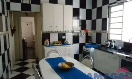 Casa com 3 quartos à venda no jardim bela vista, jacareí  por r$ 240.000