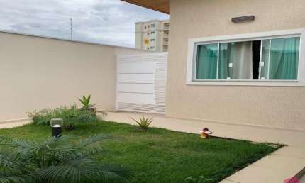 Casa com 3 quartos à venda no Loteamento Villa Branca, Jacareí  por R$ 990.000