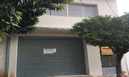 Sala comercial à venda no Centro, Jacareí  por R$ 550.000