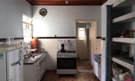 Casa com 3 quartos à venda na Vila Formosa, Jacareí  por R$ 450.000