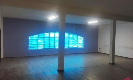 Barracão / Galpão / Depósito à venda no Jardim Santa Maria, Jacareí  por R$ 2.500.000