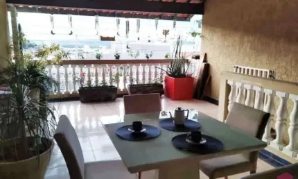 Casa com 4 quartos à venda na Vila Nova Aliança, Jacareí 