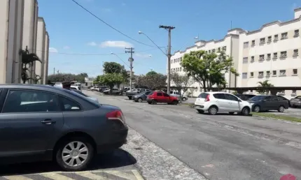 Apartamento com 2 quartos à venda no Jardim Flórida, Jacareí  por R$ 220.000