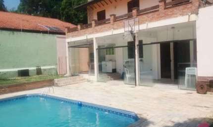Casa com 3 quartos à venda no Jardim América, Jacareí  por R$ 1.300.000