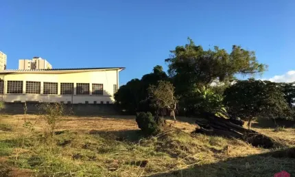 Terreno à venda no Centro, Jacareí  por R$ 6.120.000