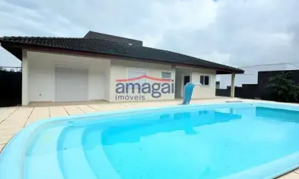Casa em condomínio fechado com 3 quartos à venda no Jardim Terras de Santa Helena, Jacareí  por R$ 1.070.000