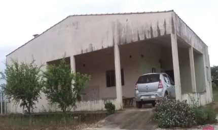 Chácara / sítio com 3 quartos à venda no Chácaras Rurais Santa Maria, Jacareí  por R$ 375.000