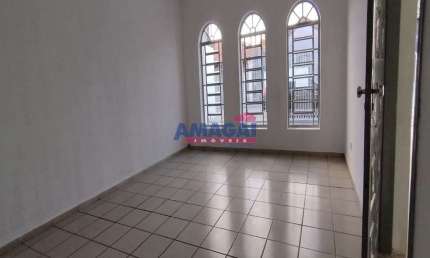 Sala comercial à venda no Parque Itamarati, Jacareí  por R$ 550.000