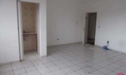 Sala comercial à venda no Centro, Jacareí  por R$ 125.000