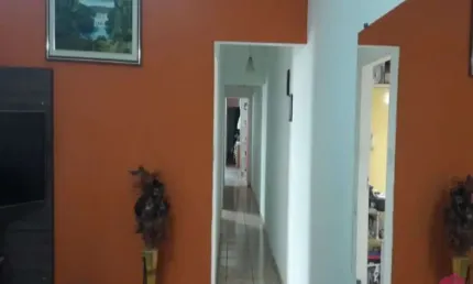 Casa com 3 quartos à venda no Parque Itamarati, Jacareí  por R$ 450.000