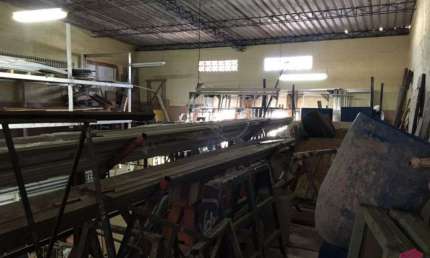 Barracão / Galpão / Depósito à venda no Centro, Jacareí  por R$ 1.300.000