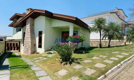 Casa em condomínio fechado com 4 quartos à venda na Vila Zezé, Jacareí  por R$ 1.200.000