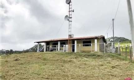 Chácara / sítio com 1 quarto à venda no Borda da Mata, Caçapava  por R$ 650.000