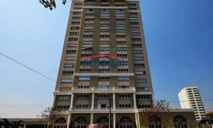 Sala comercial à venda no Centro, Jacareí  por R$ 270.000