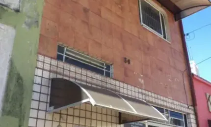Sala comercial para alugar no Centro, Jacareí  por R$ 1.250