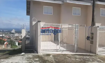 Casa com 2 quartos à venda no Jardim Bela Vista, Jacareí  por R$ 340.000