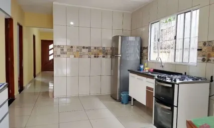 Casa com 3 quartos à venda na Cidade Jardim, Jacareí  por R$ 477.000
