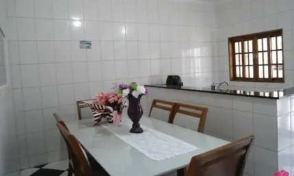 Casa com 3 quartos à venda no Parque Santo Antônio, Jacareí  por R$ 510.000