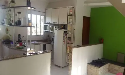 Casa com 3 quartos à venda no chácaras reunidas igarapés, jacareí  por r$ 700.000