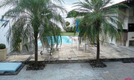 Casa com 3 quartos à venda no Jardim Flórida, Jacareí  por R$ 900.000