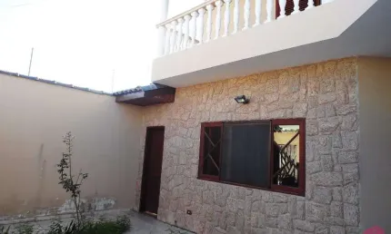 Casa com 4 quartos à venda no Jardim Santa Maria, Jacareí  por R$ 890.000