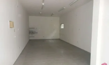 Sala comercial para alugar no Jardim Santa Maria, Jacareí  por R$ 1.300