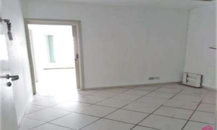 Sala comercial para alugar no Centro, Jacareí  por R$ 900