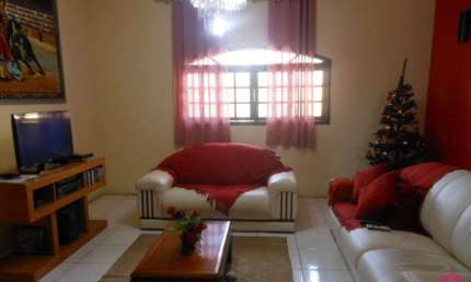 Casa com 3 quartos à venda no Jardim Luiza, Jacareí  por R$ 380.000