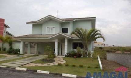 Casa em condomínio fechado com 4 quartos à venda no Jardim Terras de Santa Helena, Jacareí  por R$ 1.500.000
