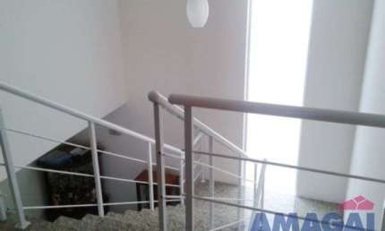 Casa em condomínio fechado com 4 quartos à venda no Jardim Altos de Santana II, Jacareí  por R$ 1.800.000