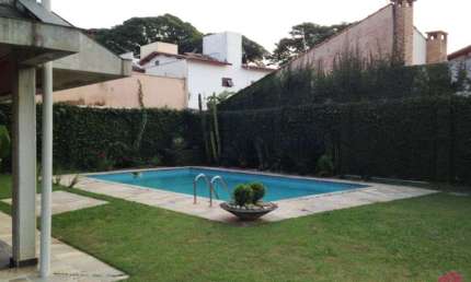 Casa com 3 quartos à venda no Jardim América, Jacareí  por R$ 1.500.000